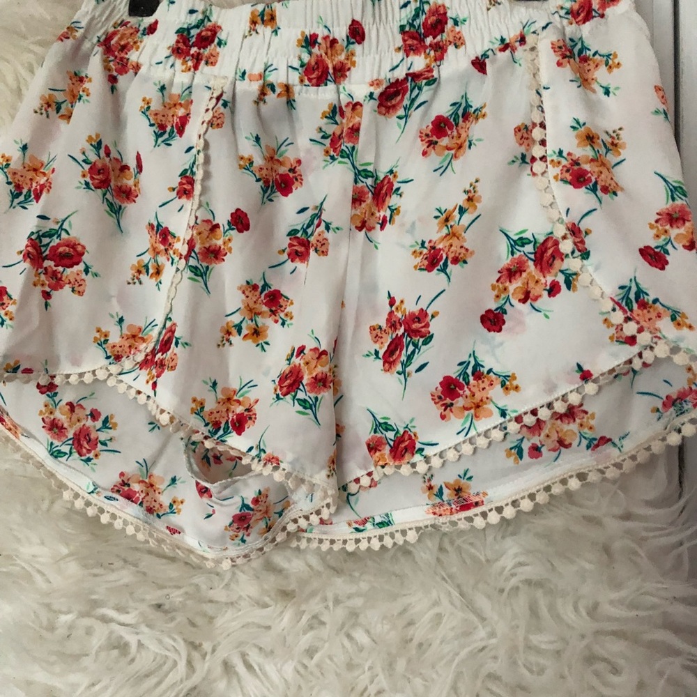 Floral print shorts